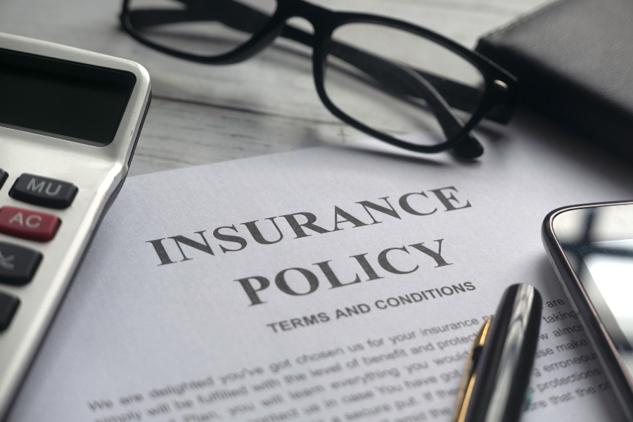 Homeowners insurance policy documents and declaration page